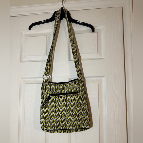 Vera Bradley Ziggy Stripe Hipster Crossbody. - Picture 2 of 11